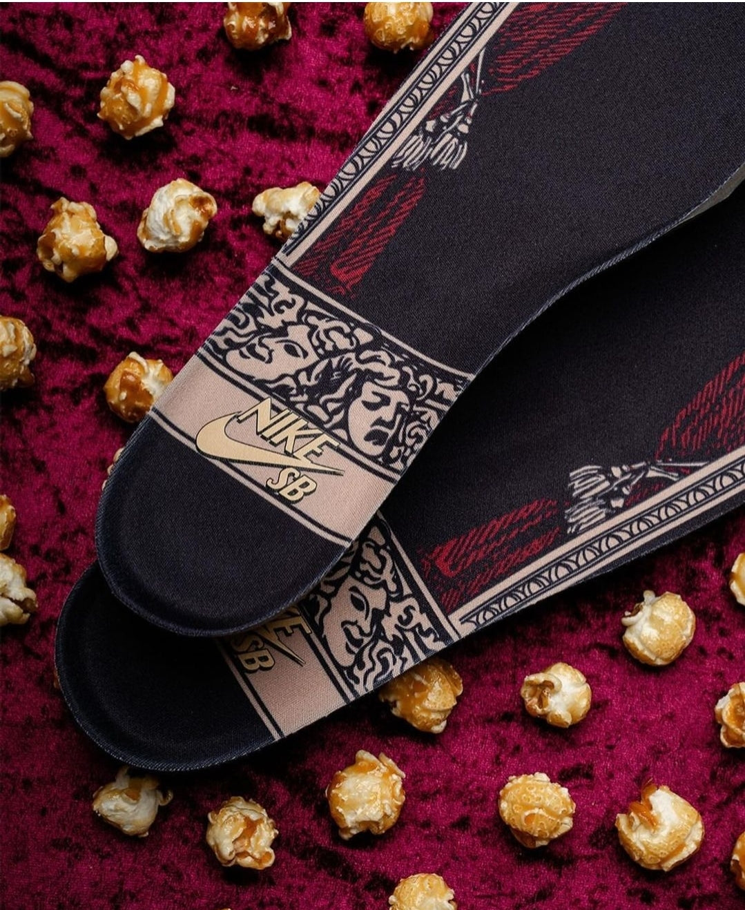 DUNK SB LOW CITY OF CINEMA