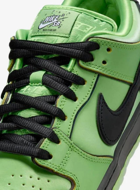 NIKE SB DUNK LOW POWER PUFF GIRL BUTTERCUP