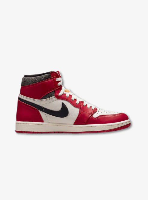 AIR JORDAN 1  HIGH CHICAGO LOST AND FOUND