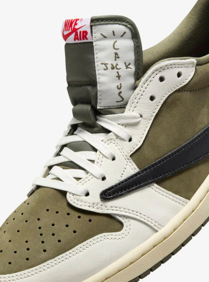 AIR JORDAN 1 LOW OG SP X TRAVIS SCOTT MEDIUM OLIVE