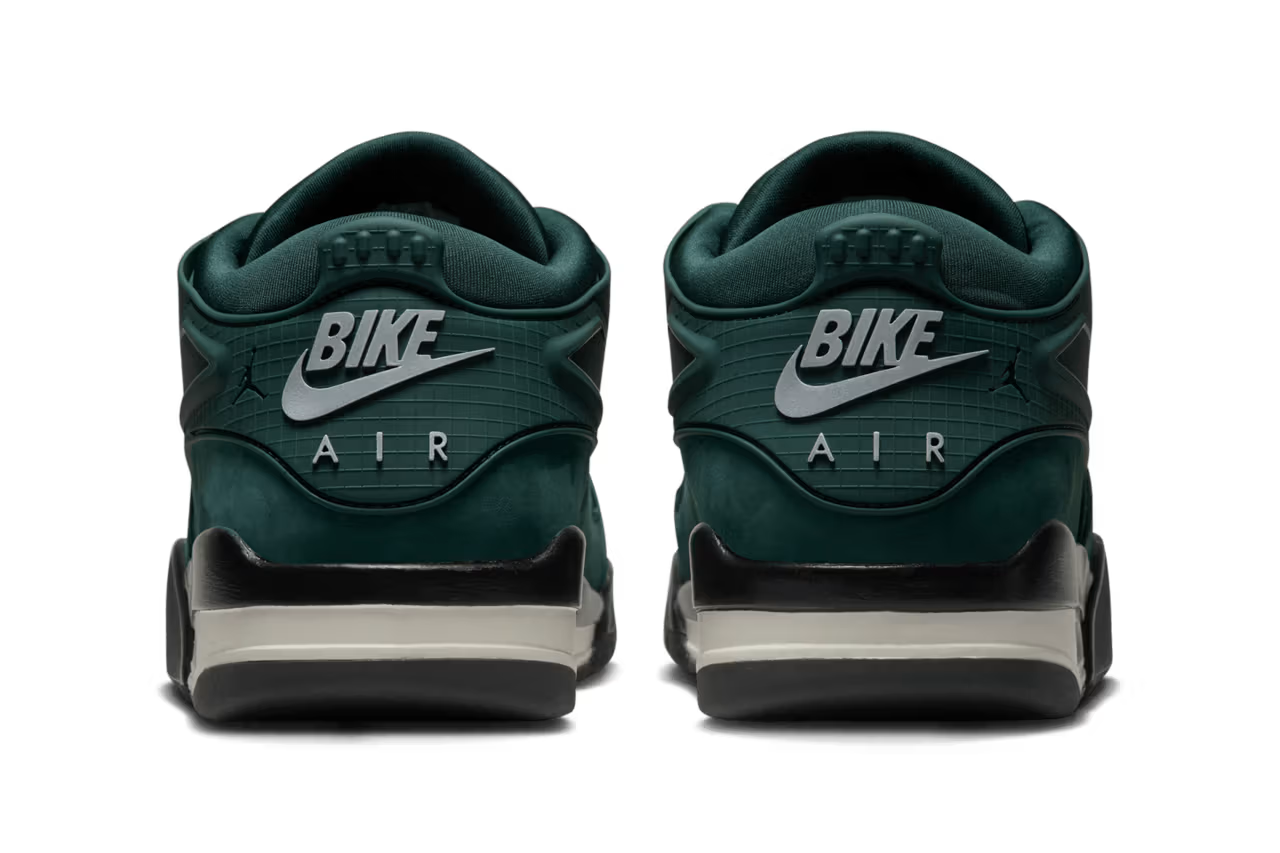 JORDAN 4 RM SP NIGEL SYLVESTER  GRANDMA'S DRIVEWAY