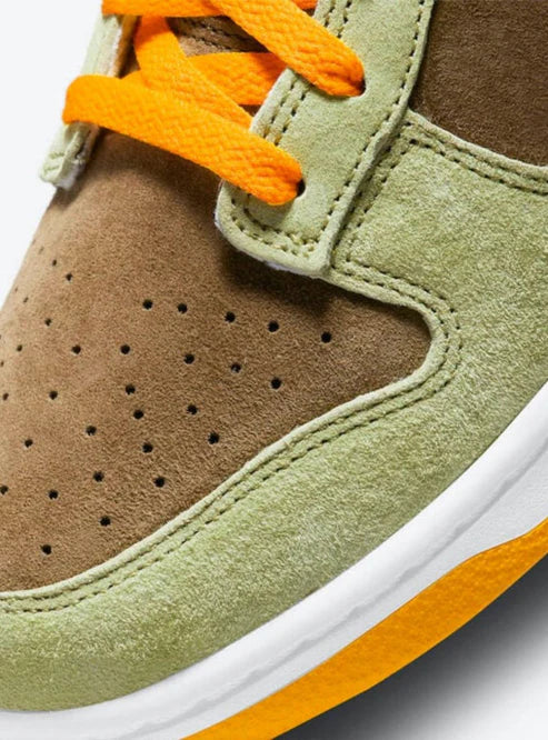 NIKE DUNK LOW DUSTY OLIVE