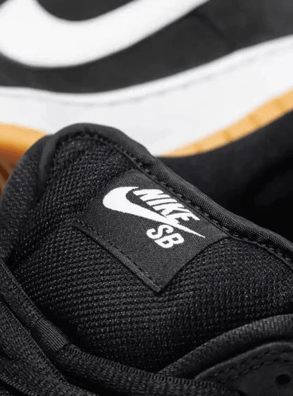 NIKE SB DUNK LOW PRO BLACK GUM