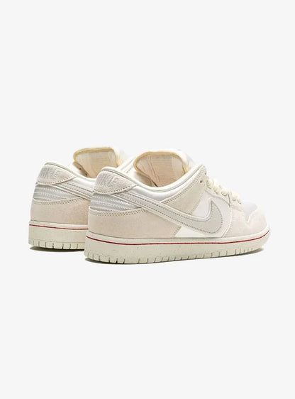 NIKE SB DUNK LOW CITY OF LOVE LIGHT BONE