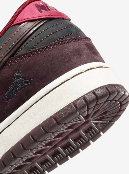 DUNK LOW PRO SB RIOT SKATESHOP